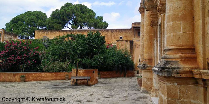 Monastery of Agia Triada Tzagaroli - Kreta