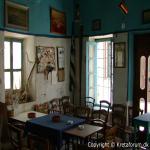 images/Gallery/Maroulas/Cafeneon-i-Maroulas.jpg